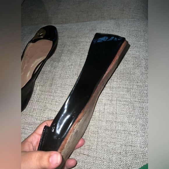 Tory Burch Square Toe Logo Soft Patent Flat - Picture 14 of 16